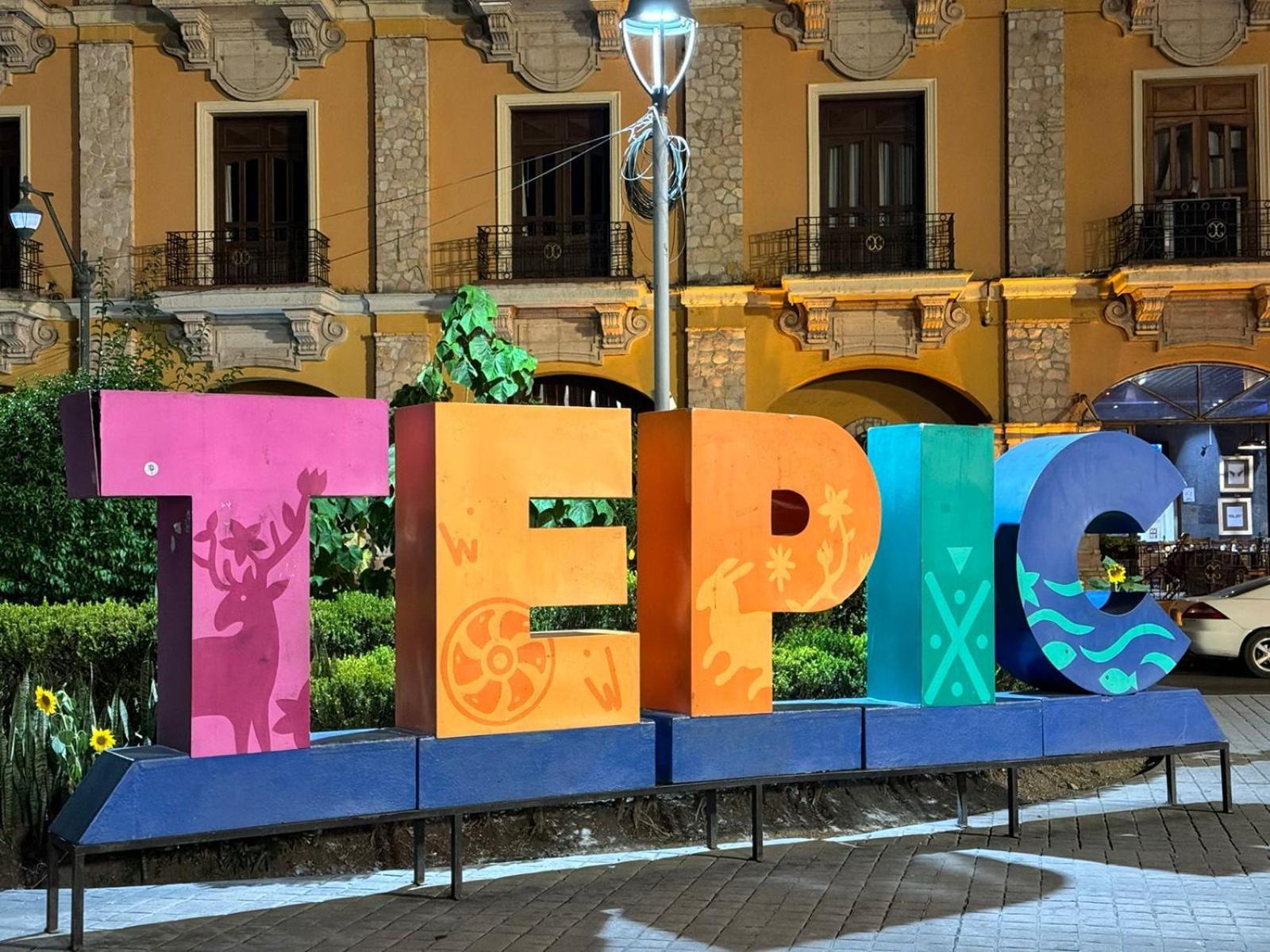 Hotel El Mexicano Tepic Centro Exterior foto